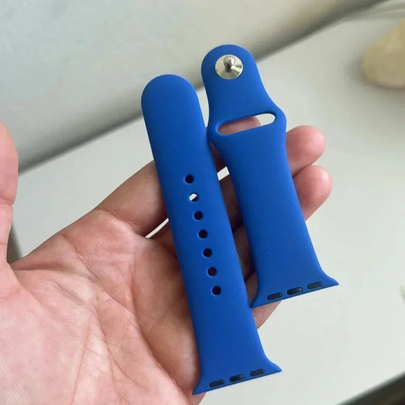 Dark Blue Apple Watch Band | 38/40 mm - Picture 2 of 3